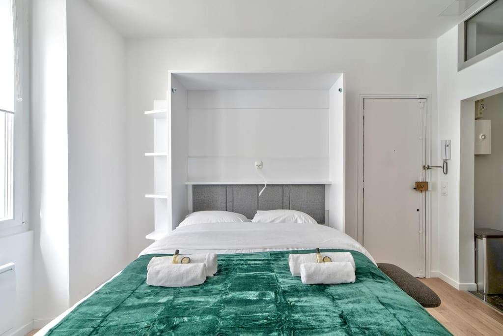 Magnifique Studio Au Coeur De Parigi Esterno foto